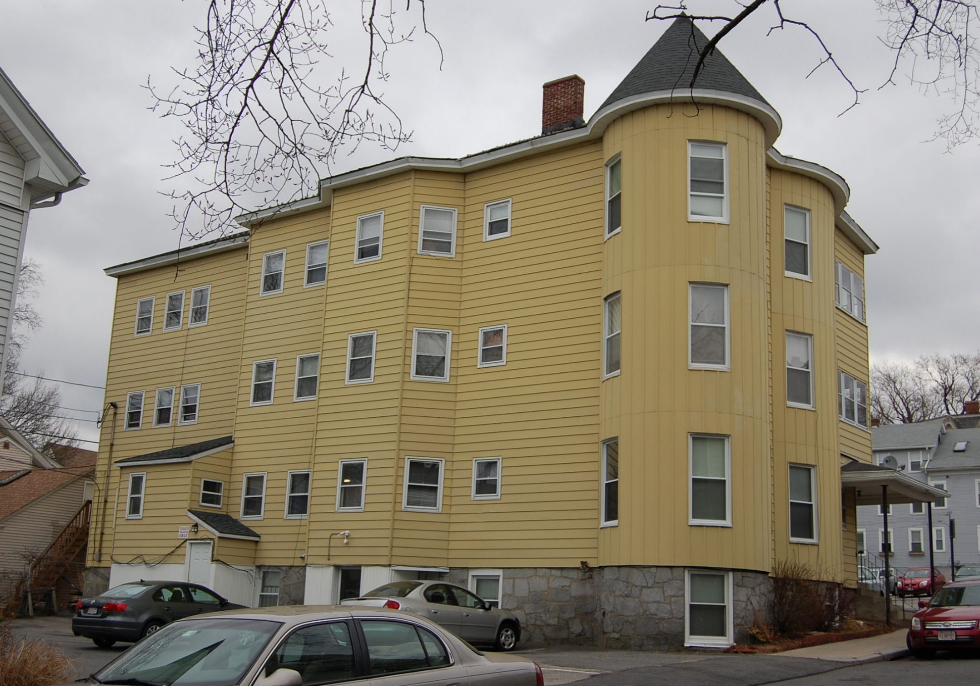 32 Bowdoin St Worcester
